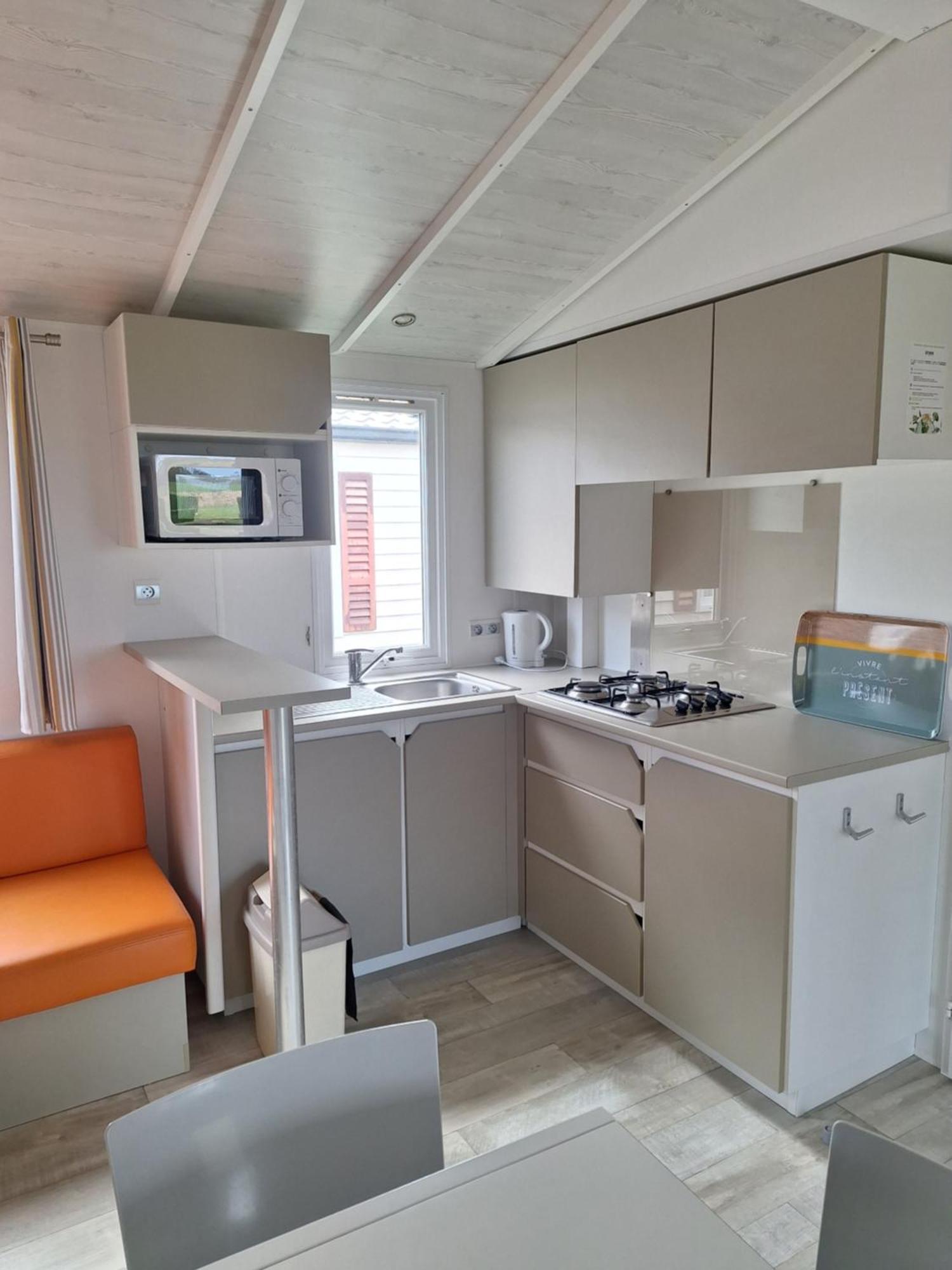 Camping L'Oiseau Blanc Sassetot-le-Mauconduit Exterior photo