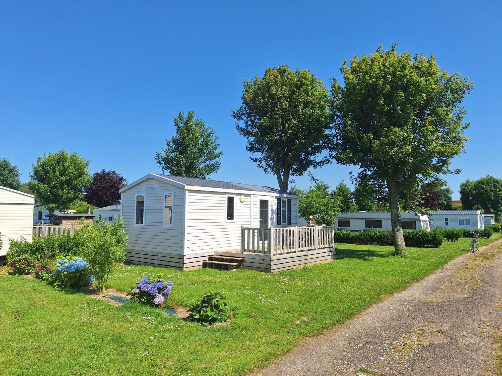 Camping L'Oiseau Blanc Sassetot-le-Mauconduit Exterior photo